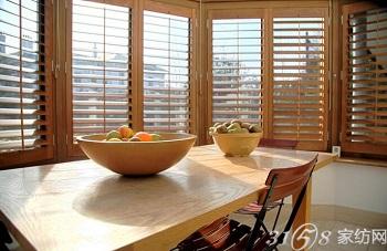 實(shí)木百葉簾 美觀與實(shí)用的完美結(jié)合